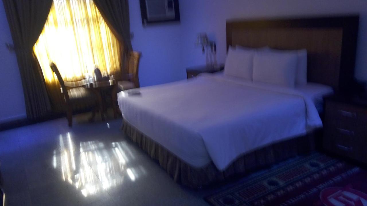 Immaculate Royal Int'L Hotel Owerri Exterior photo